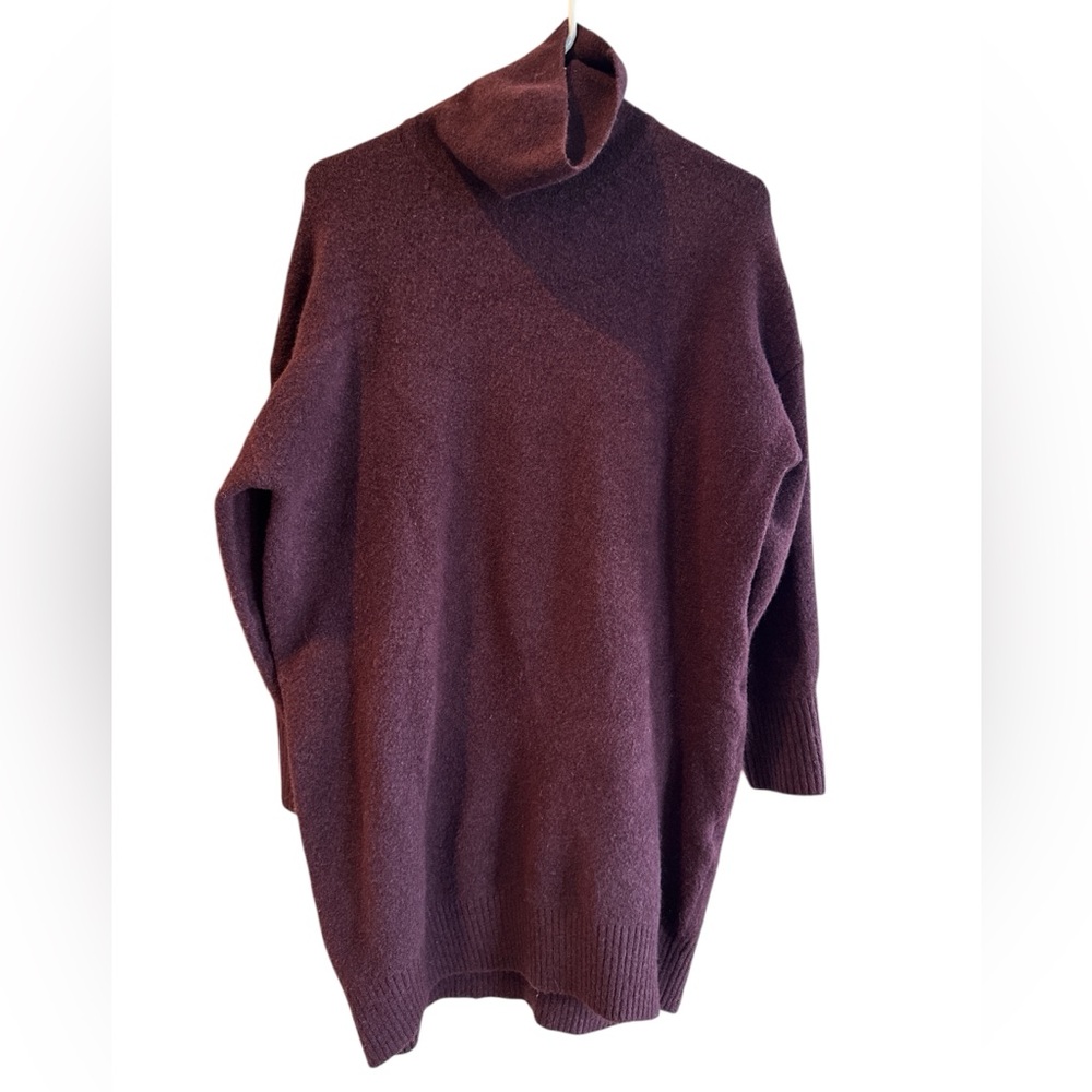 UNIQLO KNITTED SWEATER DRESS